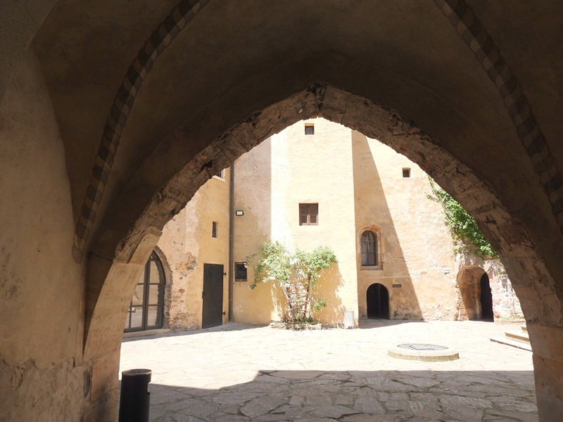 Lockenhaus quer (18)