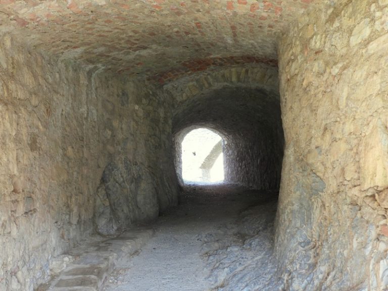 Hainburg burgberg quer (29)